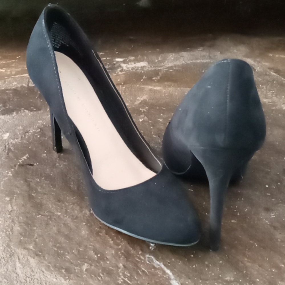 Lauren Conrad stilletos